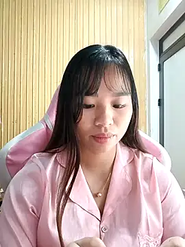 Snapshot of Na_na90 chatting on October 2025 12:43:02 AM Na na90 online show from October 2025 12:43:02 AM