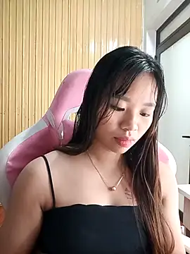 Snapshot of Na_na90 chatting on October 2025 12:29:01 AM Na na90 online show from October 2025 12:29:01 AM