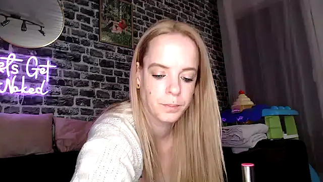 SexyMilf 37 online show from November 2025 08:41:01 PM