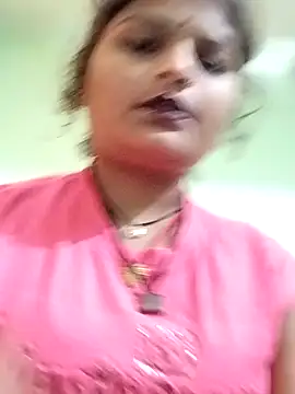 Hot mirchjii online show from October 2025 03:33:02 PM