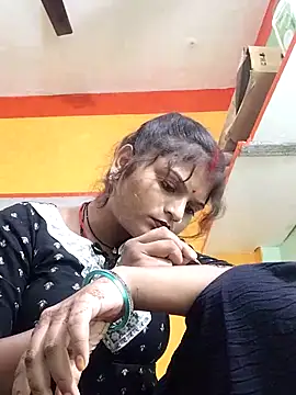 Hot mirchjii online show from November 2025 09:10:01 AM