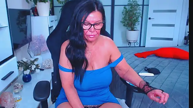 Anna Blare online show from September 2025 09:32:02 AM