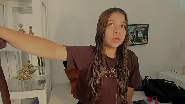 MafeStar777 online show from January 2026 05:15:02 PM