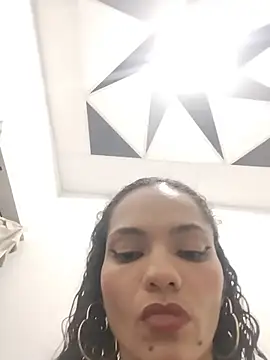 Karen Ariass online show from June 2026 01:37:01 AM