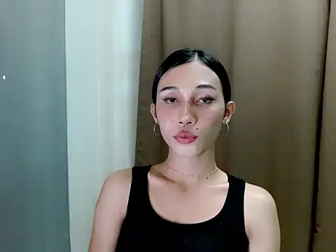 Snapshot of Urfucking_khloe1 chatting on November 2025 05:18:02 AM Urfucking khloe1 online show from November 2025 05:18:02 AM