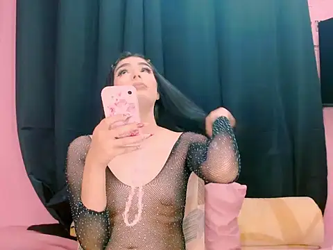  crystal23  online show from October 2025 05:19:01 AM