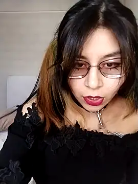 Snapshot of katrina_aghata chatting on October 2025 03:00:01 PM katrina aghata online show from October 2025 03:00:01 PM