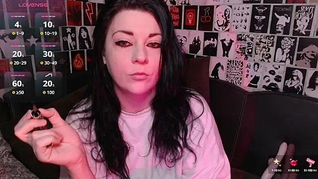 Snapshot of Kvopa chatting on October 2025 09:19:02 AM Kvopa online show from October 2025 09:19:02 AM