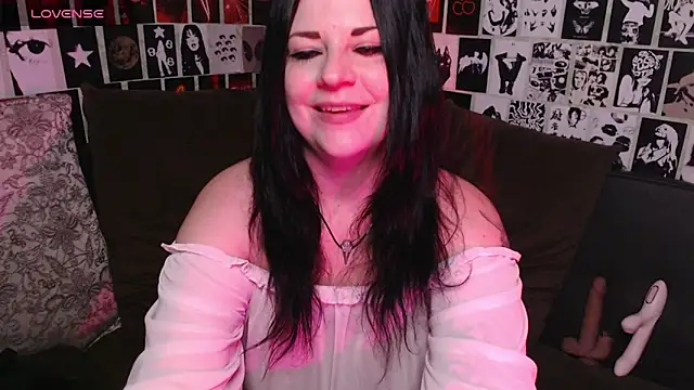 Snapshot of Kvopa chatting on October 2025 12:10:02 AM Kvopa online show from October 2025 12:10:02 AM