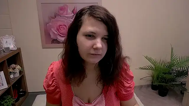 Snapshot of TwoBigSuns chatting on March 2026 08:18:02 AM TwoBigSuns online show from March 2026 08:18:02 AM