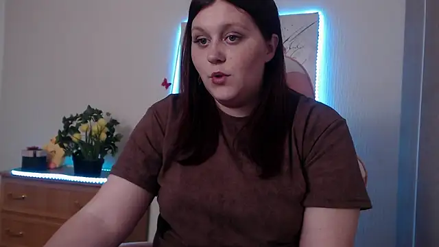 Alisawoods  online show from May 2026 01:16:02 PM
