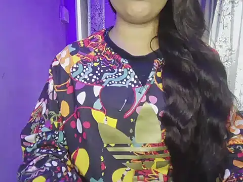 Snapshot of Naina_007 chatting on November 2025 09:15:02 AM Naina 007 online show from November 2025 09:15:02 AM