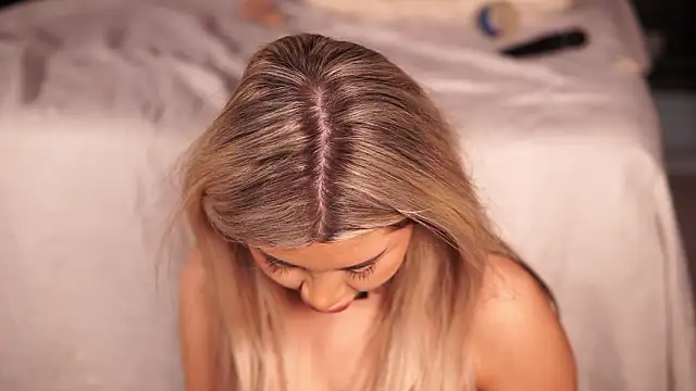 Monique Celeste online show from March 2026 08:19:01 AM