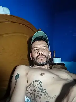 Snapshot of ValidManhood chatting on September 2025 08:40:01 AM ValidManhood online show from September 2025 08:40:01 AM