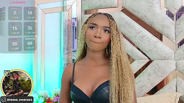 Snapshot of Tessa_Owenss chatting on January 2026 10:26:01 PM Tessa Owenss online show from January 2026 10:26:01 PM