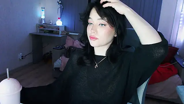 cutefrendlyuser online show from April 2026 09:09:01 PM