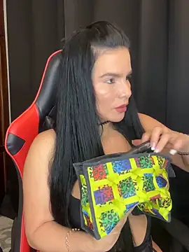 Snapshot of carol_cruz133 chatting on October 2025 11:13:02 PM carol cruz133 online show from October 2025 11:13:02 PM