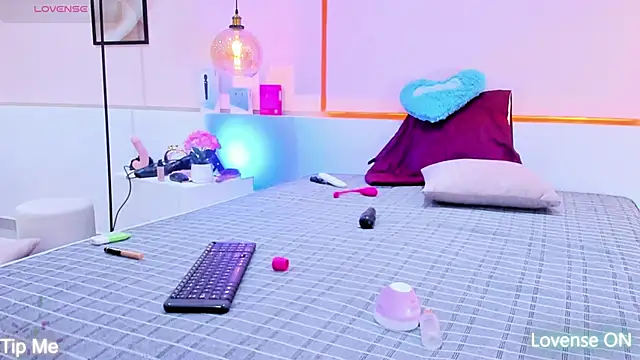 Snapshot of DollyBrowncc chatting on March 2026 09:02:01 AM DollyBrowncc online show from March 2026 09:02:01 AM