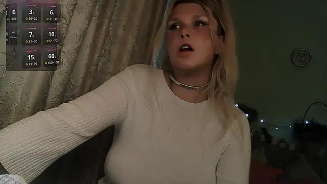 Snapshot of TsPostophere chatting on November 2025 09:52:01 AM TsPostophere online show from November 2025 09:52:01 AM