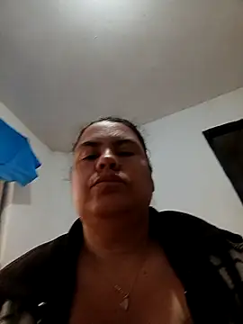 Snapshot of yaneth_ chatting on September 2025 12:32:01 PM yaneth online show from September 2025 12:32:01 PM