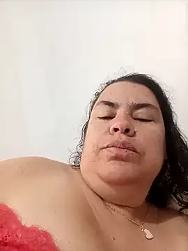 Snapshot of yaneth_ chatting on October 2025 12:02:02 PM yaneth online show from October 2025 12:02:02 PM