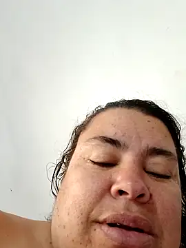 Snapshot of yaneth_ chatting on October 2025 01:01:02 PM yaneth online show from October 2025 01:01:02 PM