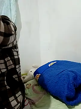 yaneth  online show from February 2026 09:52:02 AM