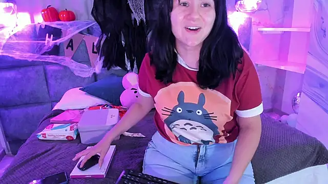 Snapshot of harimoon1 chatting on October 2025 01:03:02 AM harimoon1 online show from October 2025 01:03:02 AM