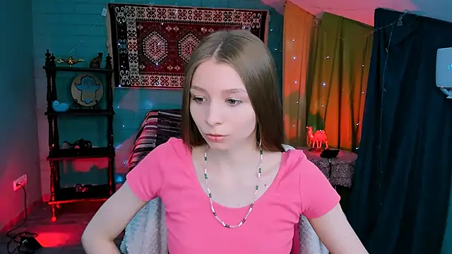 JulieDaniel online show from June 2026 04:24:01 AM