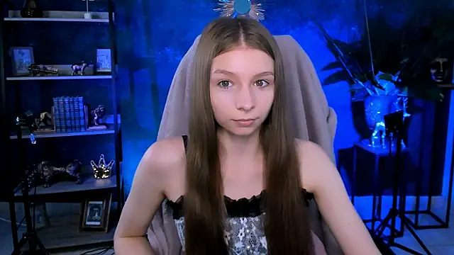 JulieDaniel online show from June 2026 04:13:01 AM