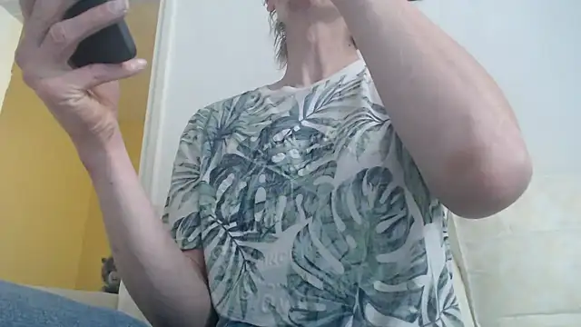 k74robert online show from November 2025 09:43:01 AM