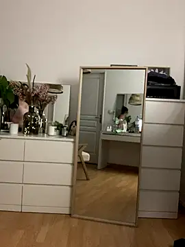 chloedlm5 online show from November 2025 10:09:02 PM