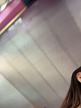 Snapshot of Tania_Gate chatting on October 2025 04:25:02 PM Tania Gate online show from October 2025 04:25:02 PM