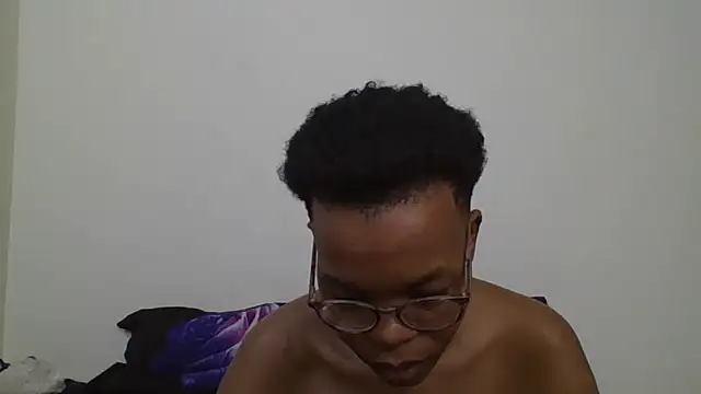 Snapshot of Sexy_Dymme chatting on September 2025 06:11:02 PM Sexy Dymme online show from September 2025 06:11:02 PM