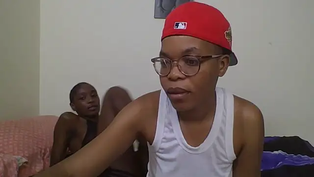 Snapshot of Sexy_Dymme chatting on March 2026 08:47:01 PM Sexy Dymme online show from March 2026 08:47:01 PM