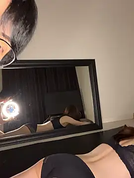 Snapshot of fantasy_JP chatting on October 2025 01:06:02 PM fantasy JP online show from October 2025 01:06:02 PM