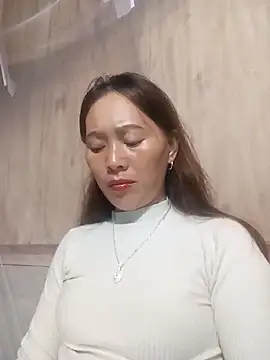 Bianly online show from October 2025 12:45:02 PM