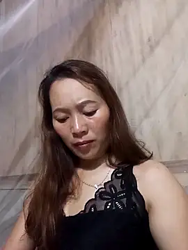 Bianly online show from November 2025 07:34:02 PM