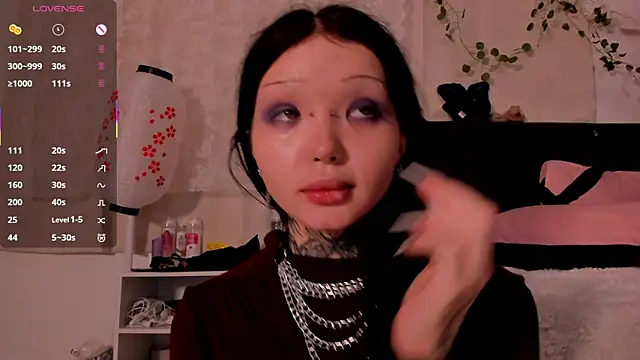 Snapshot of Lein_Bone chatting on October 2025 04:47:02 PM Lein Bone online show from October 2025 04:47:02 PM