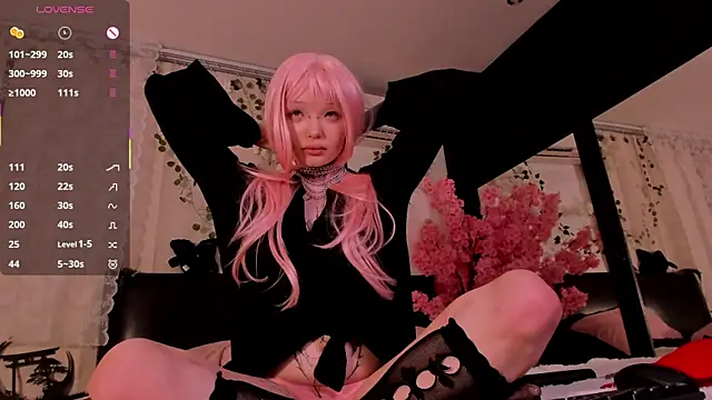 Snapshot of Lein_Bone chatting on October 2025 05:11:01 PM Lein Bone online show from October 2025 05:11:01 PM