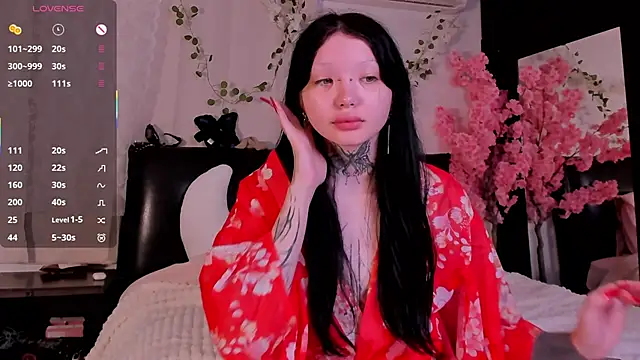 Snapshot of Lein_Bone chatting on October 2025 12:02:01 AM Lein Bone online show from October 2025 12:02:01 AM