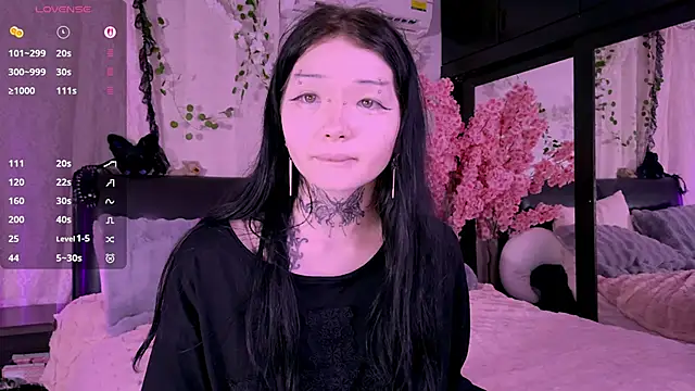 Snapshot of Lein_Bone chatting on October 2025 12:05:02 AM Lein Bone online show from October 2025 12:05:02 AM