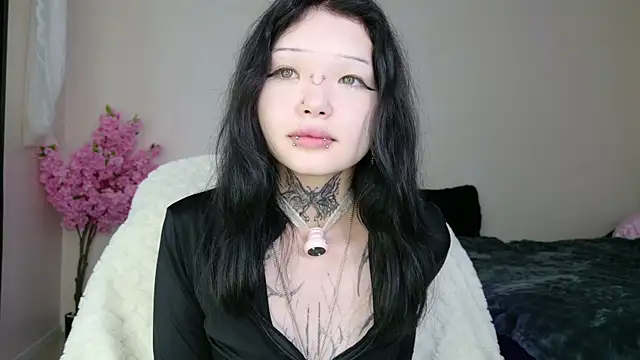 Lein Bone online show from June 2026 12:21:02 AM