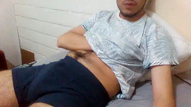 ProfeC4m online show from October 2025 04:26:01 AM