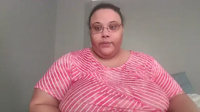 SexyBBW10790 online show from April 2026 02:11:01 PM