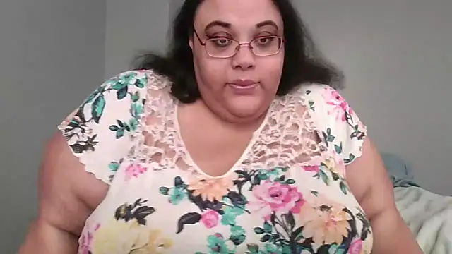 SexyBBW10790 online show from April 2026 02:08:01 PM