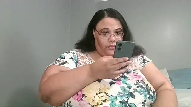 SexyBBW10790 online show from April 2026 02:15:01 PM
