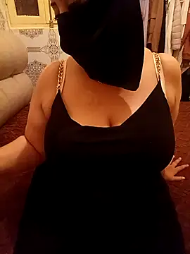 Snapshot of mayakhalyfaa chatting on September 2025 12:55:02 AM mayakhalyfaa online show from September 2025 12:55:02 AM