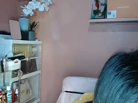 Snapshot of skinny_gracie chatting on October 2025 02:12:02 PM skinny gracie online show from October 2025 02:12:02 PM