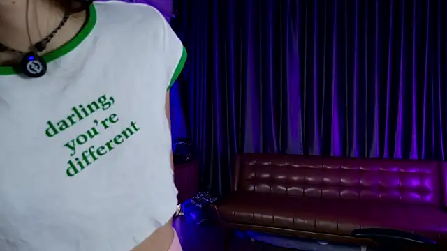 Snapshot of laxyflaxyy chatting on October 2025 02:45:02 AM laxyflaxyy online show from October 2025 02:45:02 AM